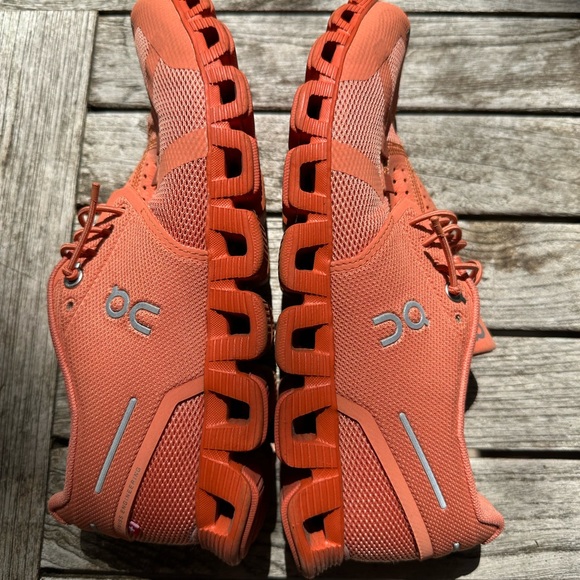 On Cloud Monochrome Flare Running Shoes - Picture 9 of 10